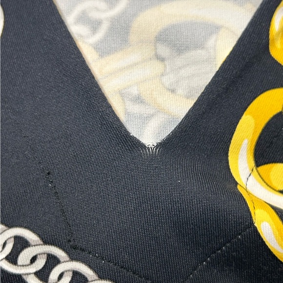 J. McLaughlin Chain Print Catalina Dress
Wrinkle Resistant Coastal Closet Staple - Picture 8 of 11